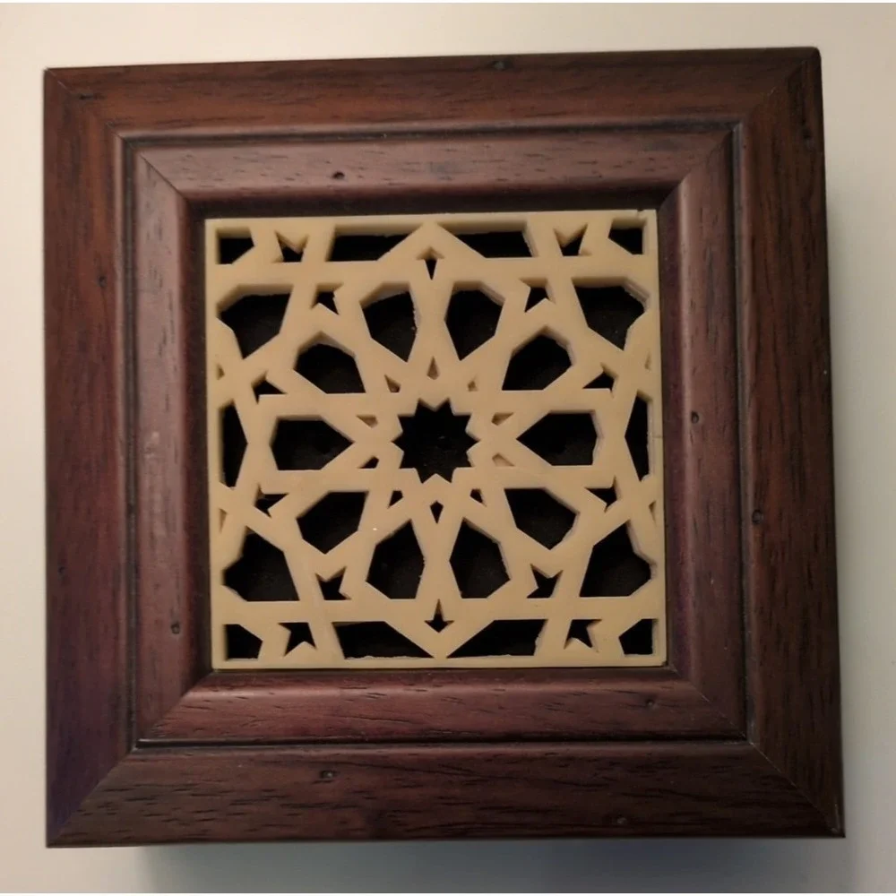 Wooden Keepsake Box Geometric Art Lattice Inlay Middle Eastern Style Brown